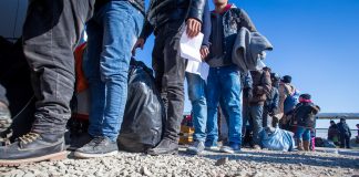 Aid groups warn of emergency at Greek asylum centres