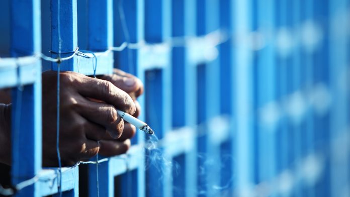 Levels of second-hand smoke significantly reduced in prisons