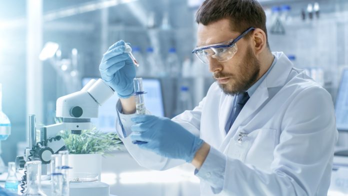 2iStock-gorodenkoff Therapeutic targets identified for deadly non-small-cell lung carcinomas