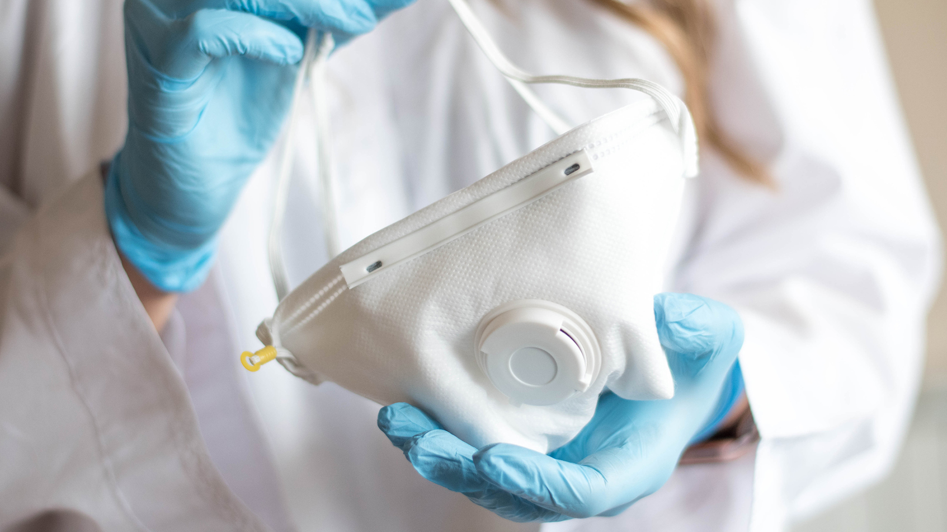 HSE advises healthcare workers to ensure RPE is correctly fitted