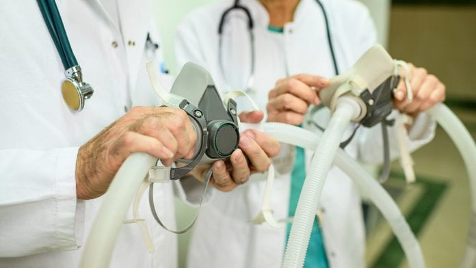 © iStock/EXTREME-PHOTOGRAPHER Discover the new 3D printed ventilator that requires no electricity