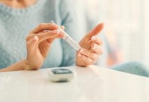 Better control of blood sugar for diabetics with two-in-one injection