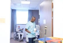 The benefits of disposable wipes in contamination control disposable wipes