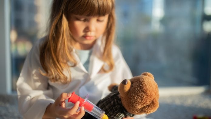 Study finds vaccines safe for immunosuppressed children