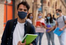 On-site vaccinations and phased return could make universities safer COVID-19-universities