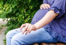Financial incentives help pregnant women quit smoking