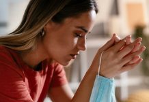 Psychological distress associated with increased risk of COVID-19 Psychological distress associated with increased risk of COVID-19