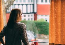 One in ten people may still be infectious after ten-day covid isolation One in ten people may still have infectious after ten-day covid isolation