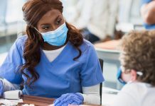 COVID vaccine side effects are mild and short-lasting COVID vaccine side effects