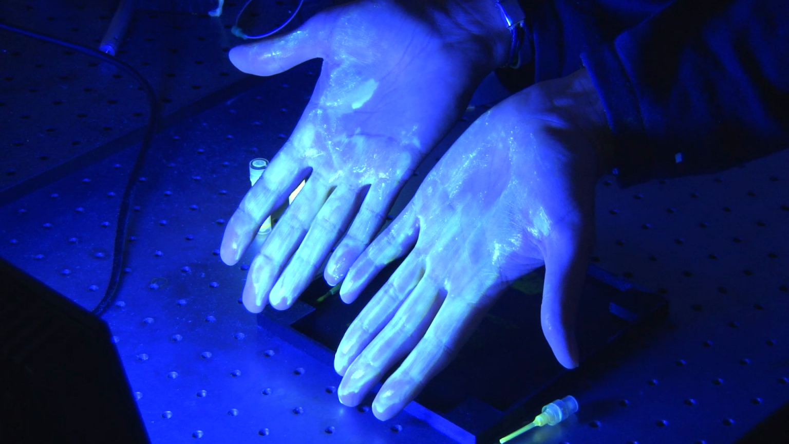 Monitoring handwashing effectiveness with UVlight