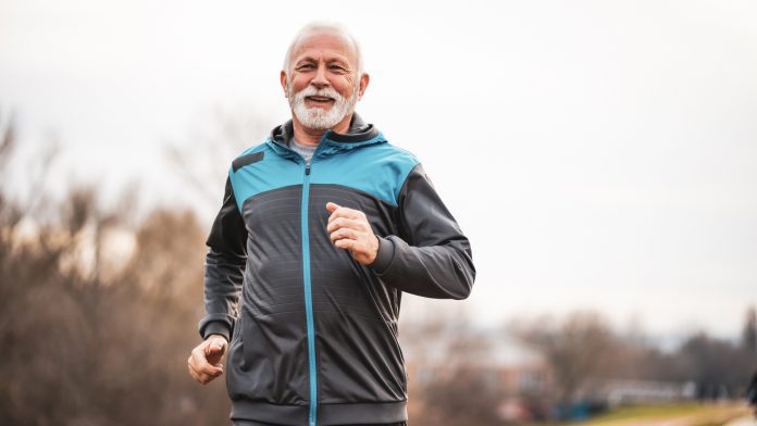 © iStock-Photodjo bowel cancer risk