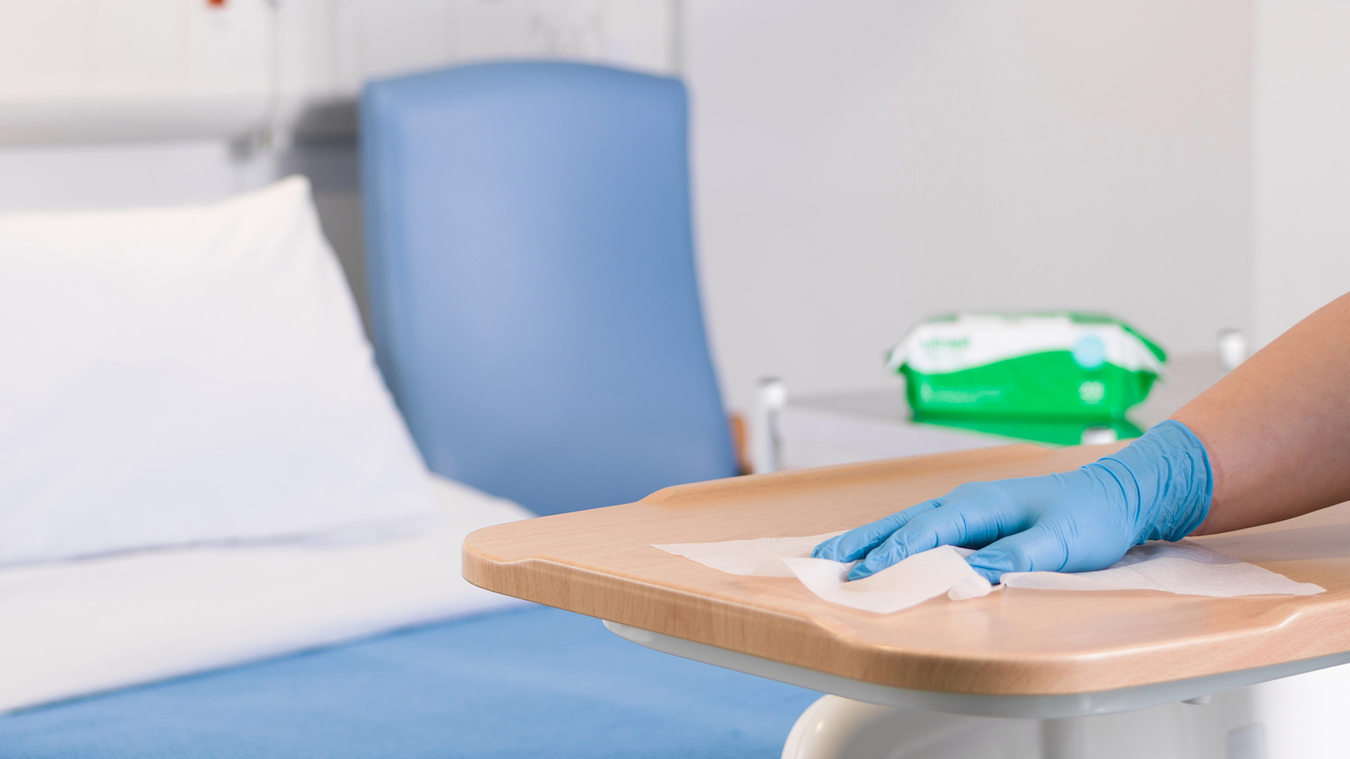 The detergent-disinfectant wipe that reduces MRSA acquisitions by 55%