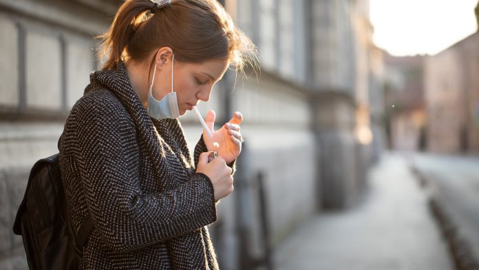 Smoking tobacco increases the risk of depression by up to 132%