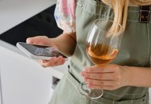 Digital support mobile tool helps reduce alcohol consumption