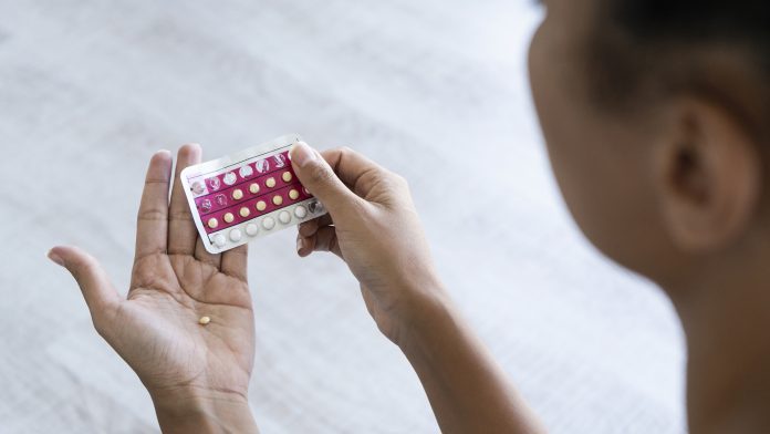 Birth control pills linked to a higher risk of blood clots in obese women