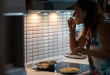 Daytime eating could improve mental health Daytime eating could improve mental health