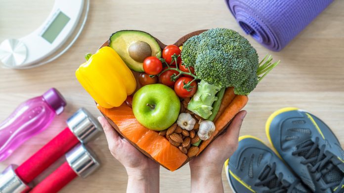 Co-workers can influence healthy eating and exercise habits of colleagues