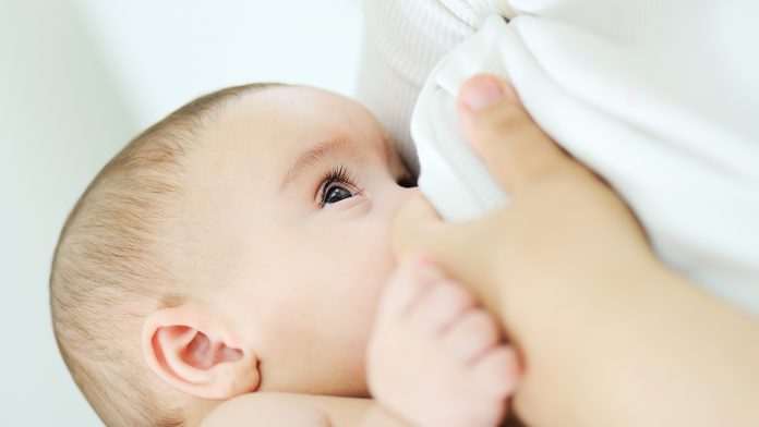 Breast milk boosts premature babies’ brain development