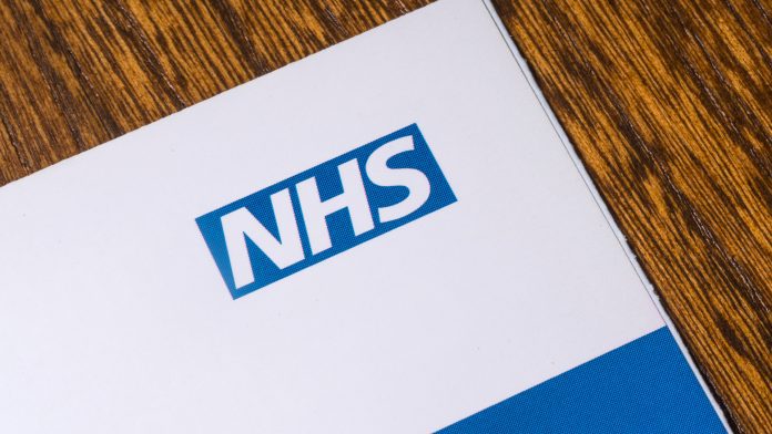 Over a thousand NHS volunteers sign up to help vulnerable patients