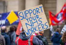 NHS strike: Junior doctors and consultants to launch historic walkout NHS strike
