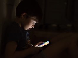 Is early social media use linked to depression in adolescents? Is early social media use linked to depression in adolescents?